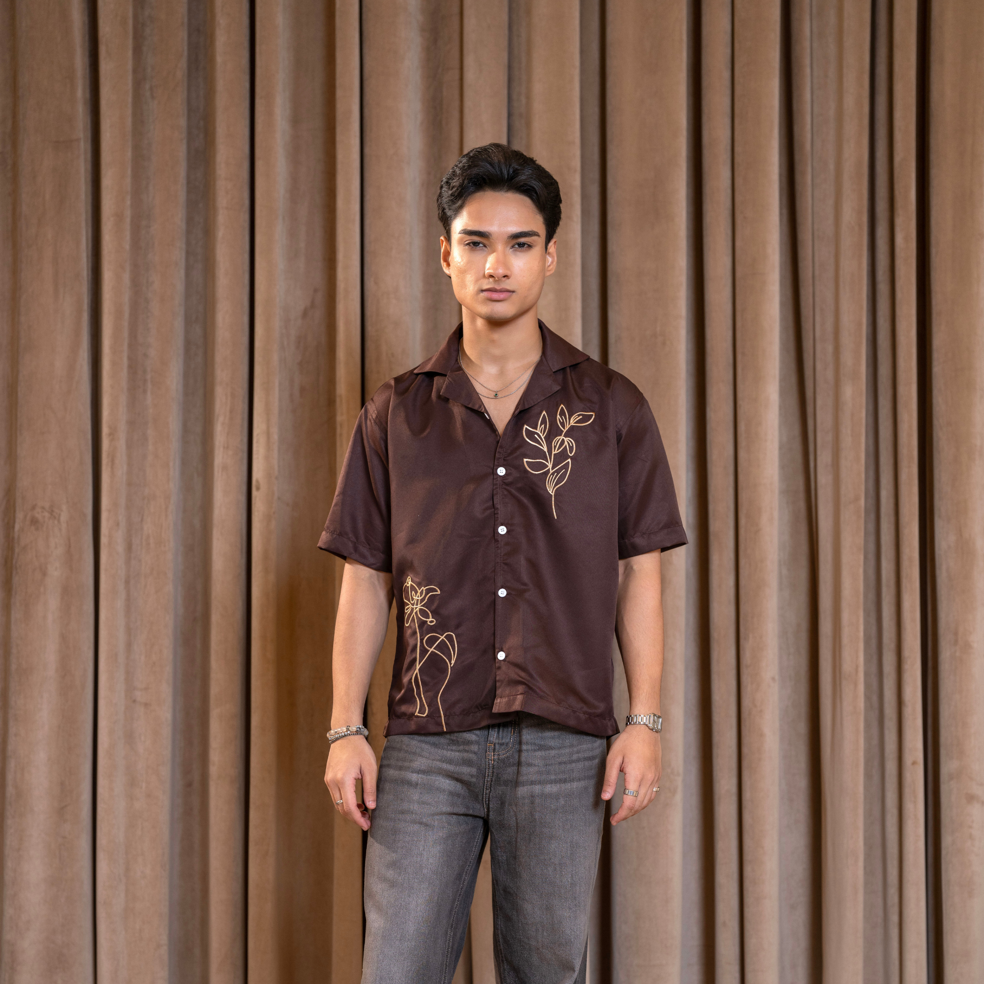 Libre | Embroidered Shirt